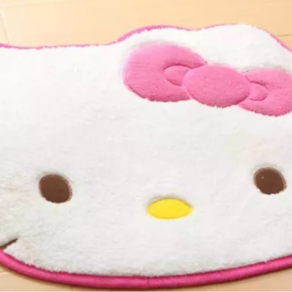 Hello Kitty Plush Bathmat White 22"” wide x 18"tall